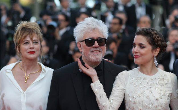 Las 'Julietas' de Almodóvar enamoran en el Festival de Cannes