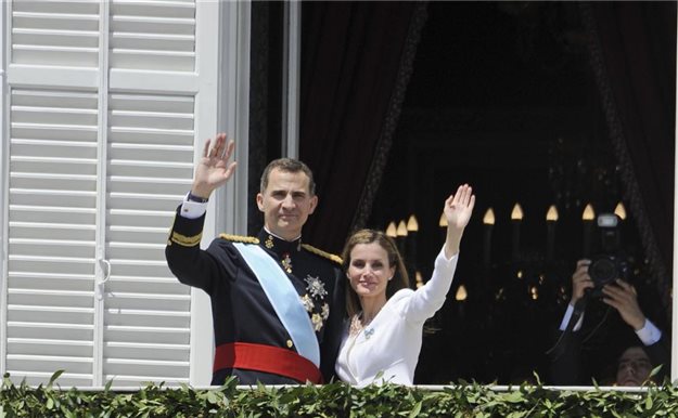 Felipe VI y Letizia ya son los nuevos reyes de España