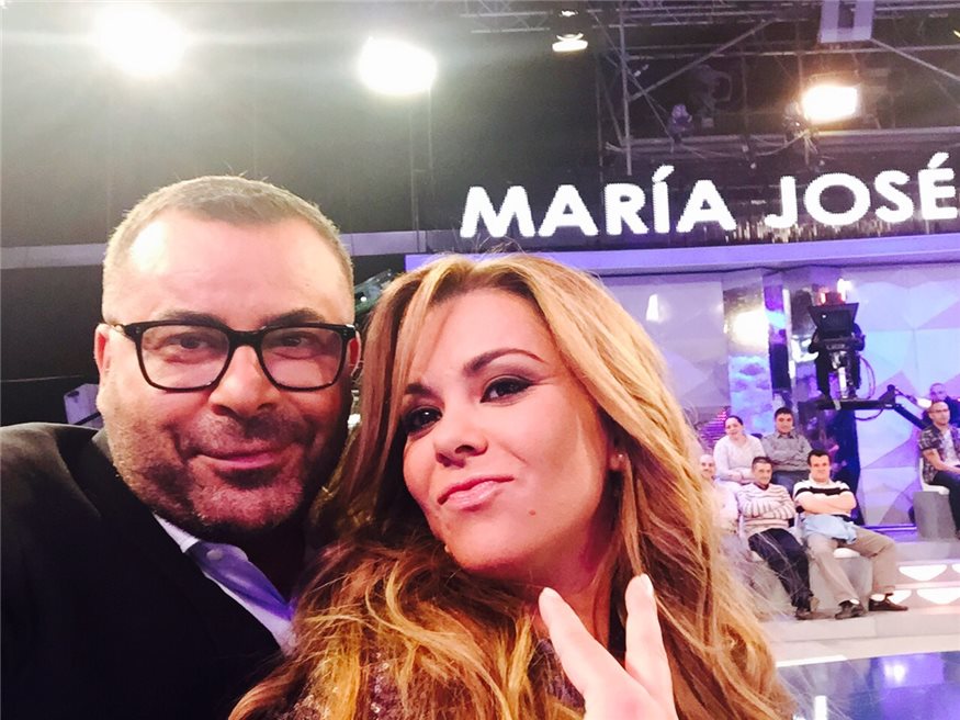 selfie jorge javier con campanario