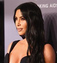 Kim Kardashian se suma al furor de esta mascarilla coreana