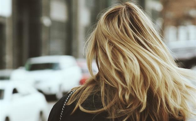 5 consejos para preparar tu cuero cabelludo antes de primavera