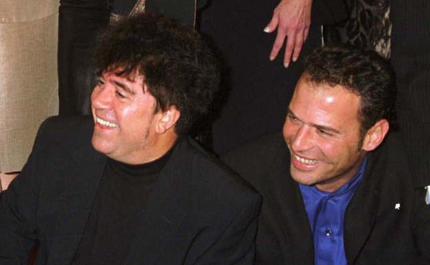 Carlos Lozano y Pedro Almodóvar