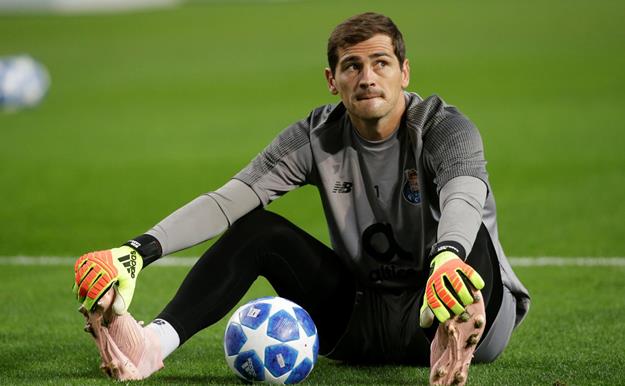 Iker Casillas decide retirarse y aceptar un puesto en la directiva del Oporto