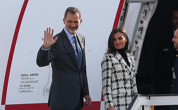 Los reyes Felipe y Letizia ponen rumbo a Cuba para un viaje histórico