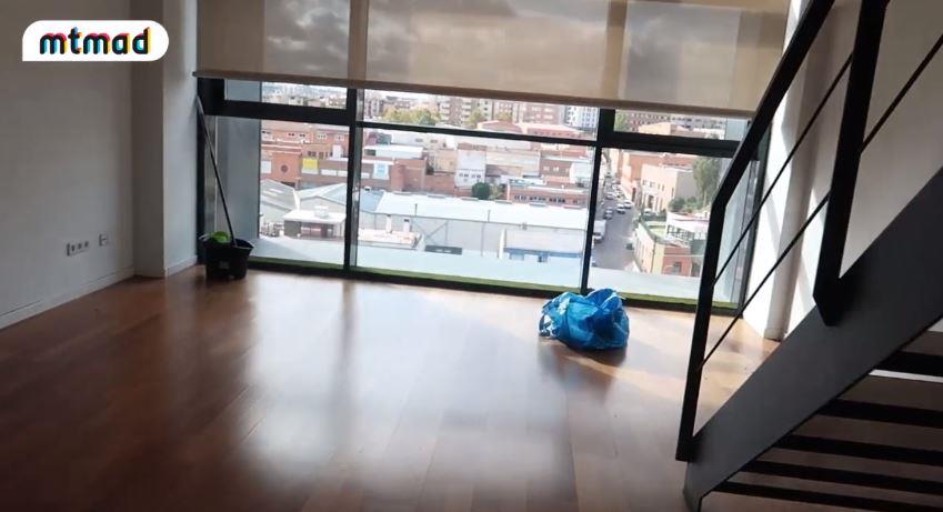 Violeta casa vacía