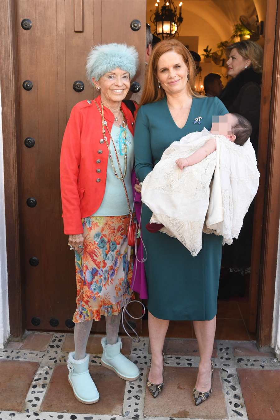Olivia de Borbón y su madre
