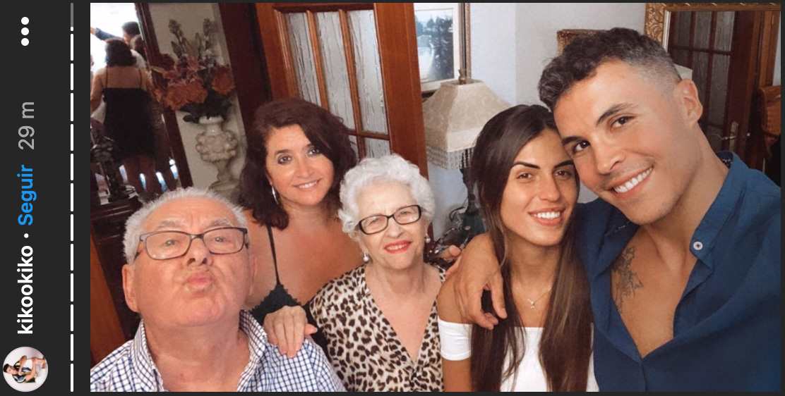 Kiko Jiménez, Sofía Suescun y su familia