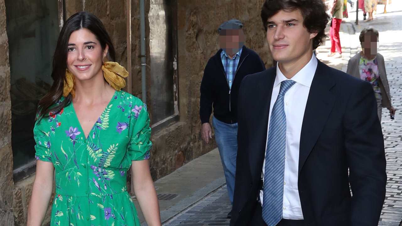 La Casa de Alba se va de boda, Carlos Fitz-James Solís se compromete con Belén Corsini