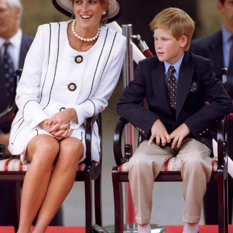Príncipe Harry y Diana de Gales
