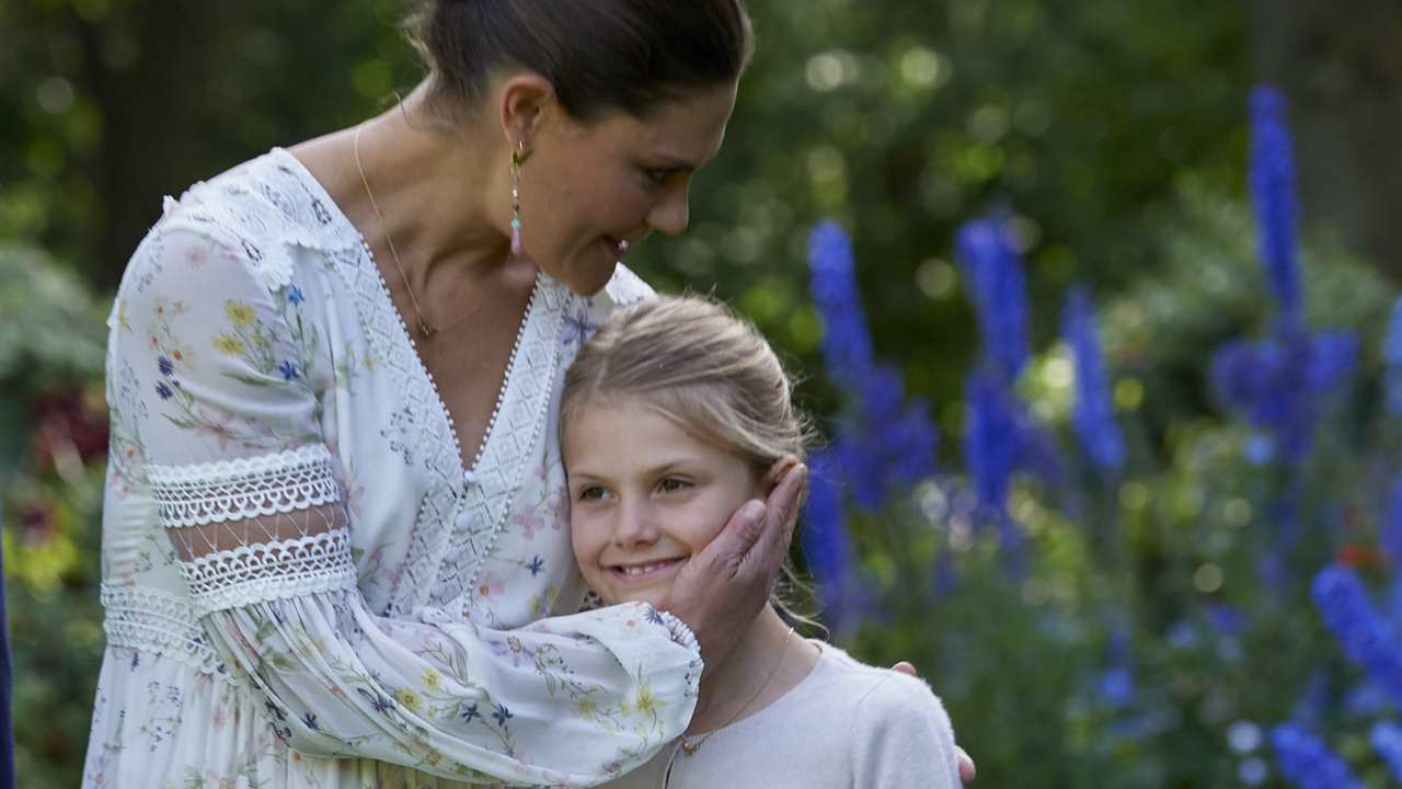 Las jugosas condiciones que la Casa Real de Suecia pone a las niñeras de los príncipes Estelle y Oscar