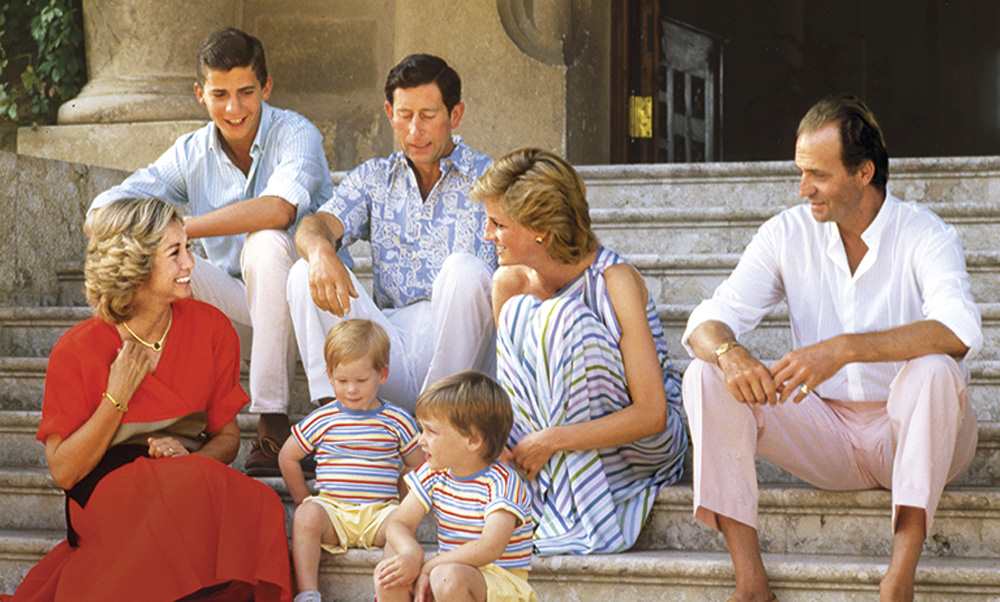 Los príncipes Carlos y Diana visitan a la familia real española en Mallorca