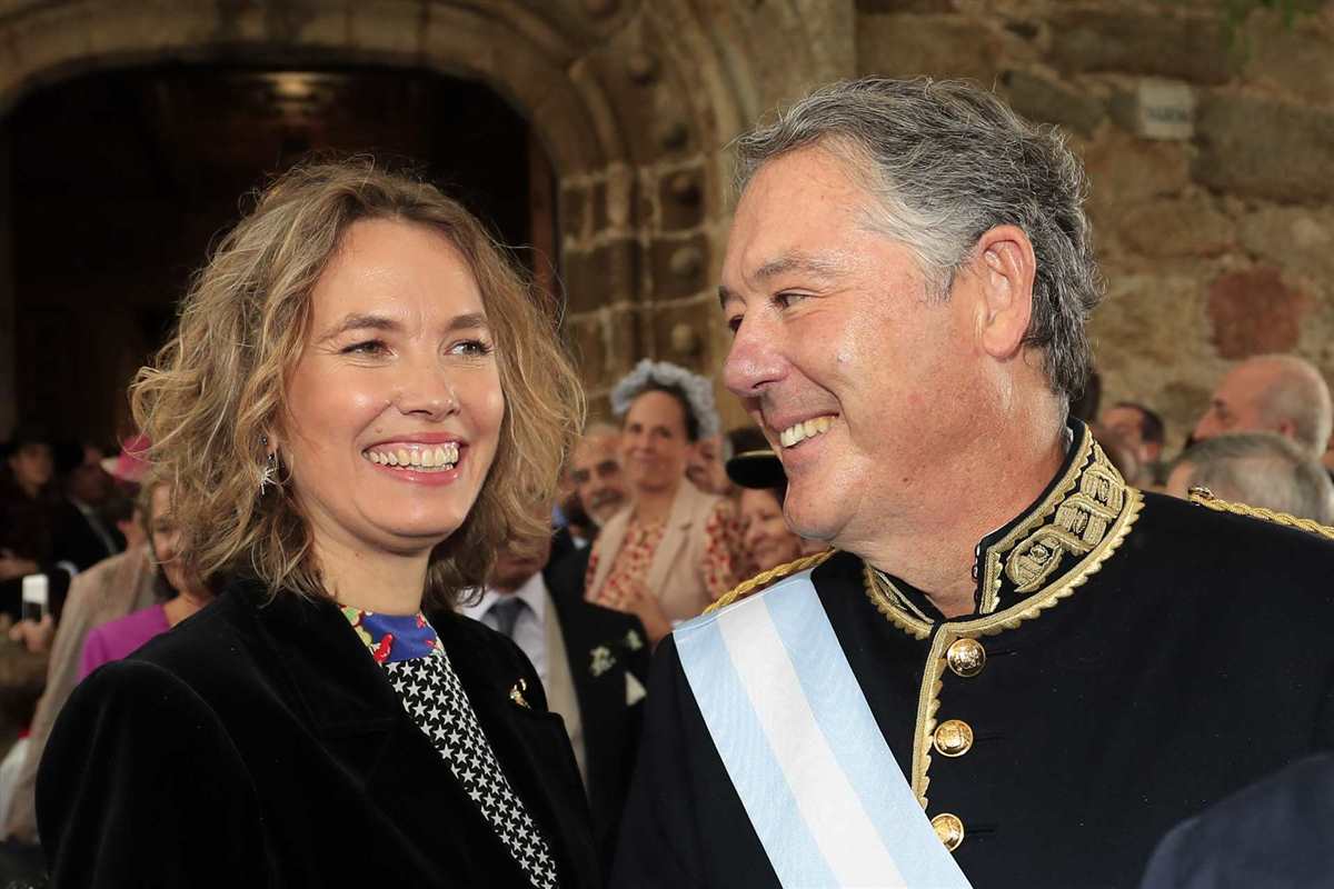 José María Michavila y Alejandra Salinas