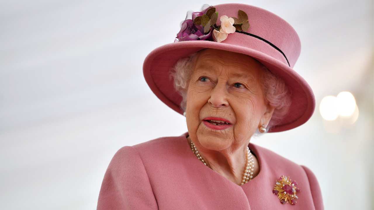 La reina Isabel II busca asistente personal: todos los detalles para que el empleo sea tuyo