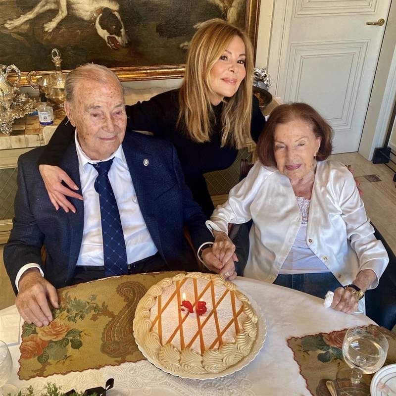 Ana Obregón felicita a su padre por su cumpleaños