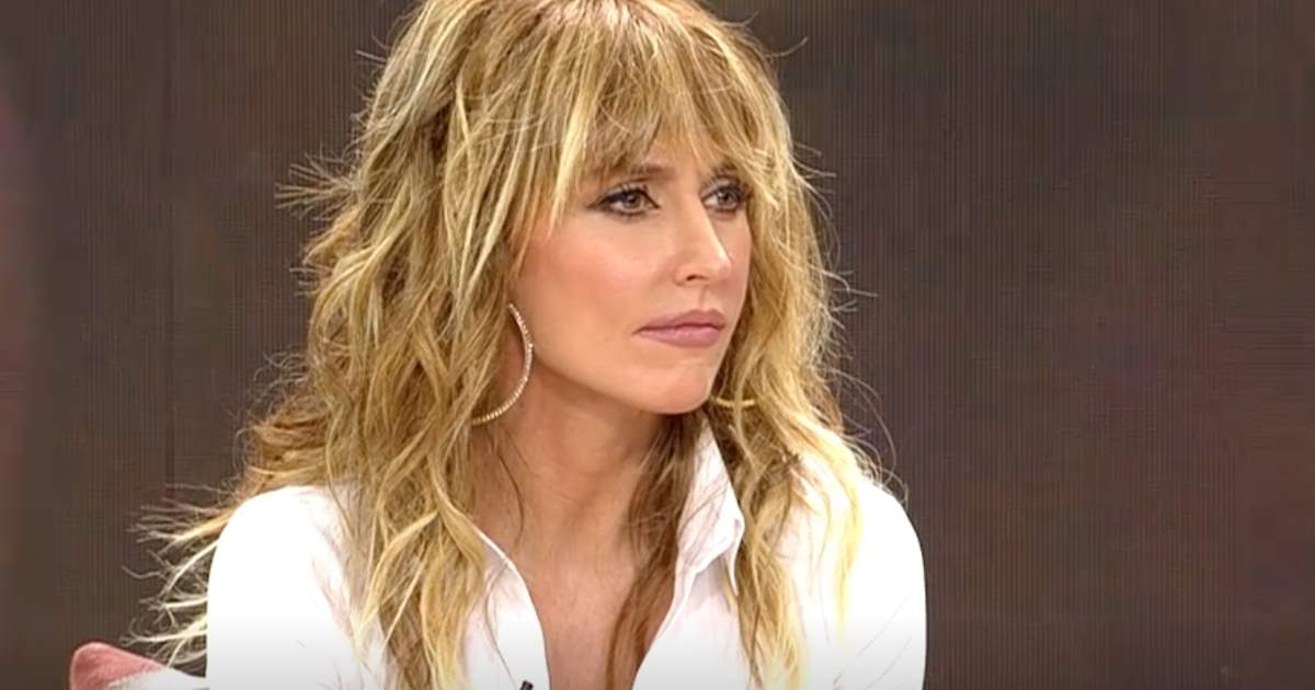 Viva la Vida: Emma García se moja mucho sobre de Rocío Carrasco y Rocío Flores