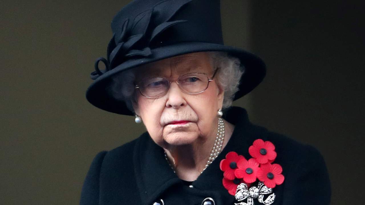 Isabel II se lleva un tremendo susto: un periodista anuncia, por error, su muerte en directo