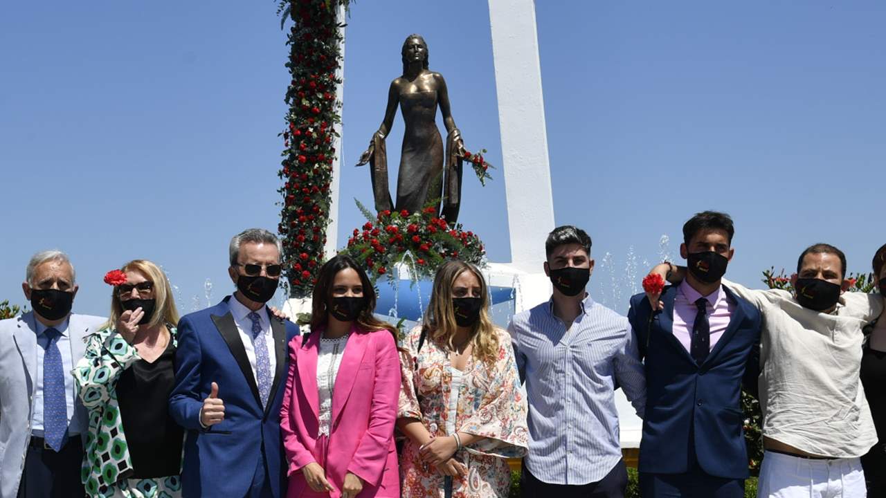 La Asociación Cultural Rocío Jurado de Chipiona que preside Gloria Camila, ¿en peligro?