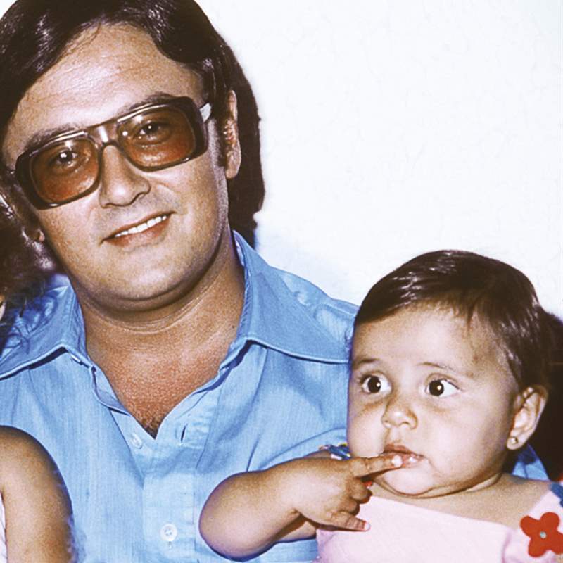 Años dorados 1978 Fernando Ónega presenta a su hija Sonsoles Ónega