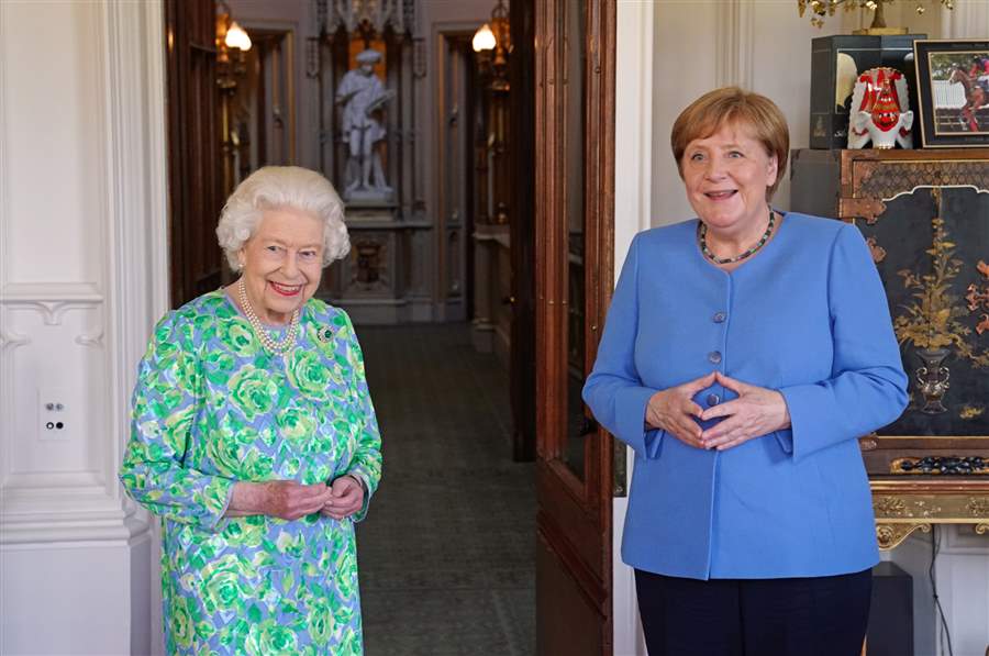 Isabel II y Angela Merkel