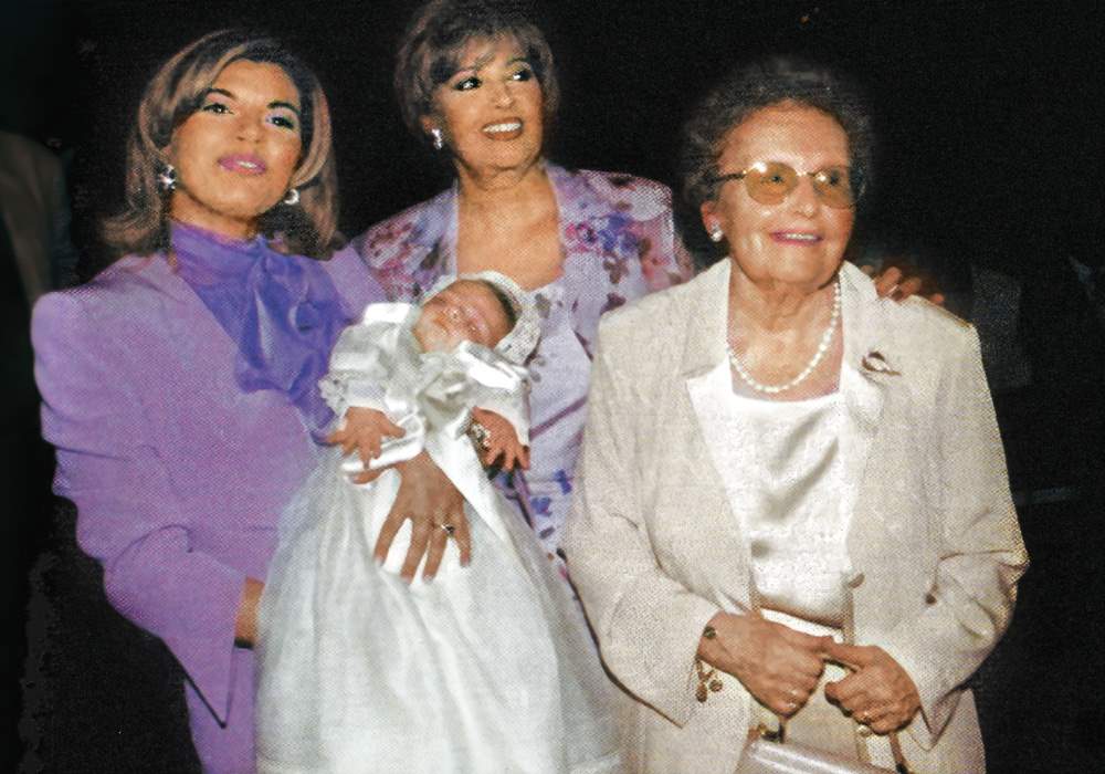 Terelu Campos, María Teresa, Alejandra y la abuela Concha