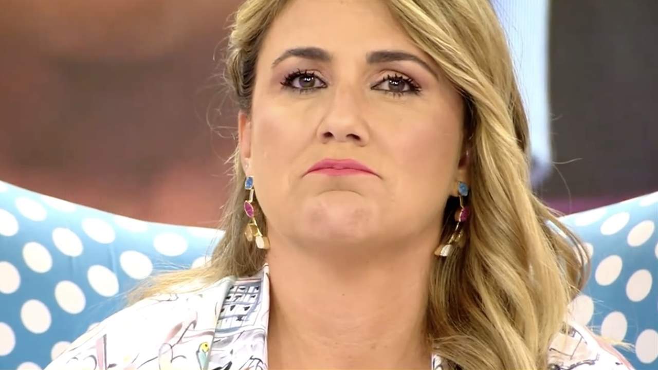 Carlota Corredera rompe a llorar durante la llamada de una espectadora de 'Sálvame': "No puedo"