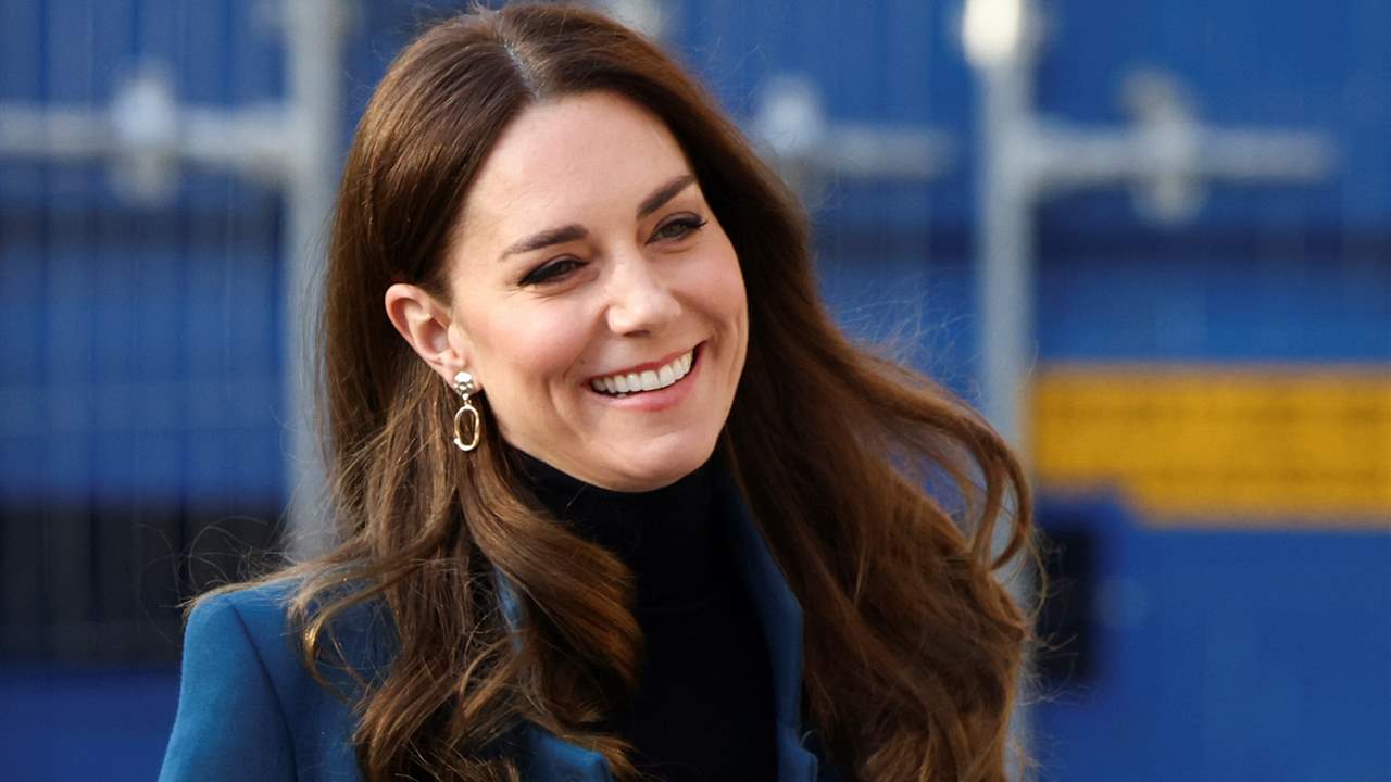 Kate Middleton protagoniza su primer acto de 2022 con unos pendientes ¡de dos euros!
