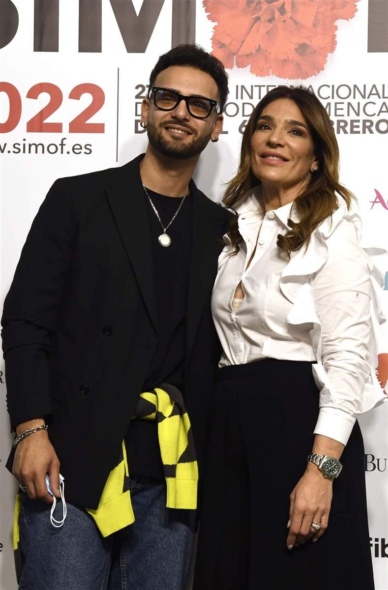 Raquel Bollo y su hijo Manuel Cortés