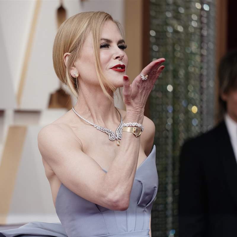 El recogido de Nicole Kidman más rejuvenecedor para invitadas de más de 50