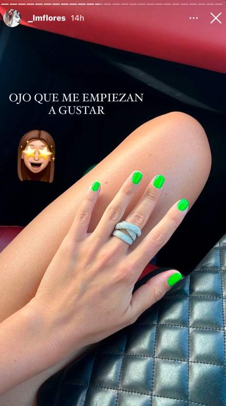 Uñas verdes de Laura Matamoros