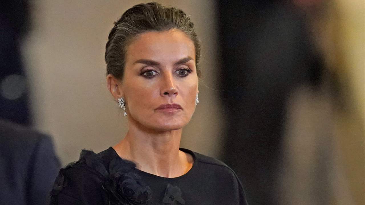 La reina Letizia desaparece del funeral de Isabel II: el motivo de su salida precipitada