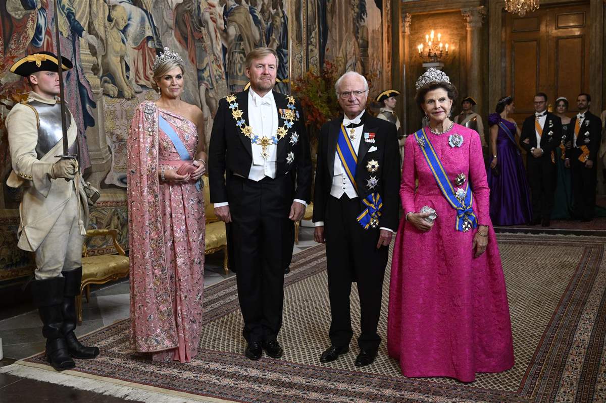 Los reyes de Holanda junto a los reyes de Suecia