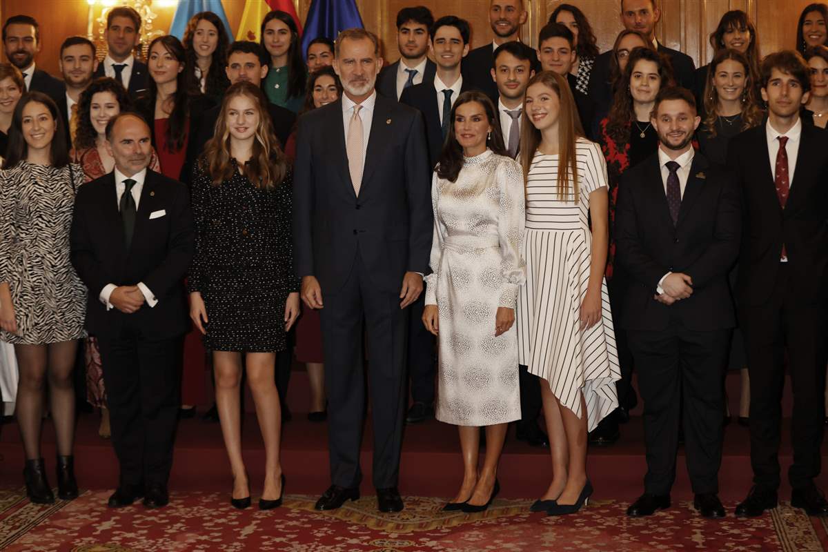 Recepción familia real en Oviedo