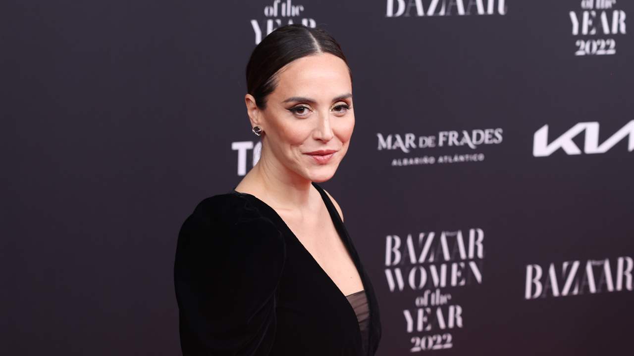Tamara Falcó, radiante y muy elegante, emociona al dedicar un premio a su madre Isabel Preysler