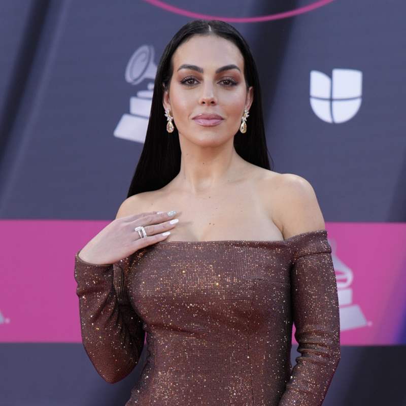 Los looks más comentados de los Grammy Latinos 2022