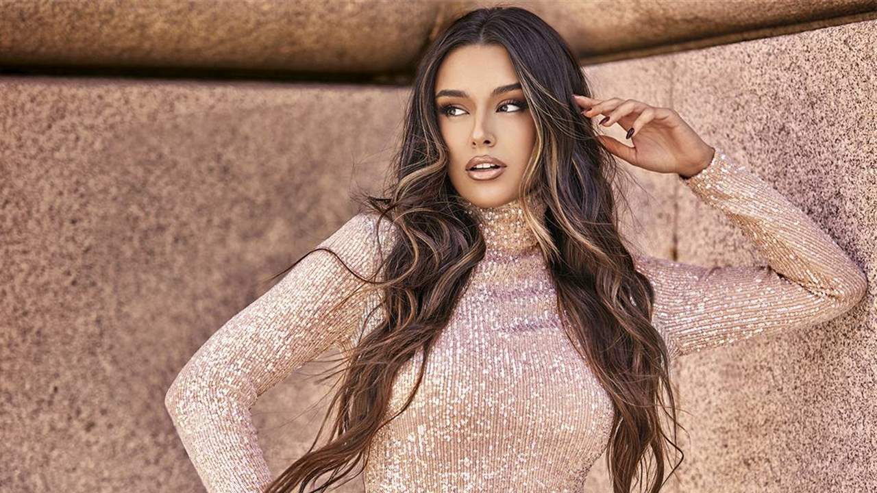 Revista Clara llega a tu kiosco con más moda, más belleza y una espectacular Marta Díaz