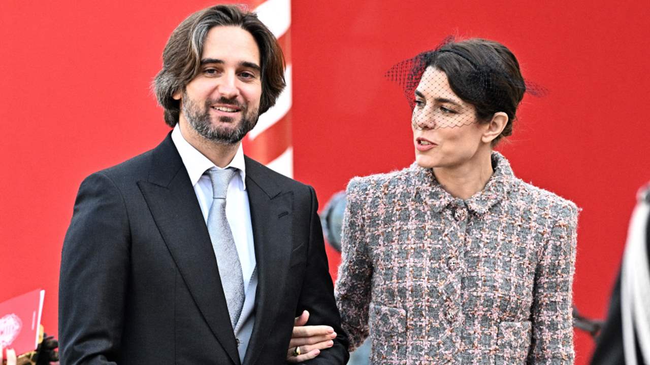 Dimitri Rassam, marido Carlota Casiraghi, debuta en el día grande de Mónaco como un Grimaldi más 