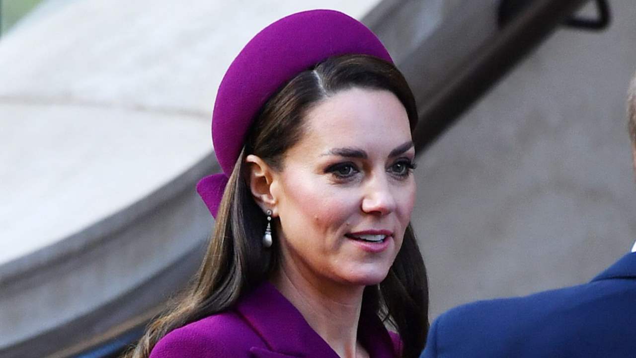 Kate Middleton, pura elegancia de morado, estrena el fabuloso e histórico broche Princesa de Gales