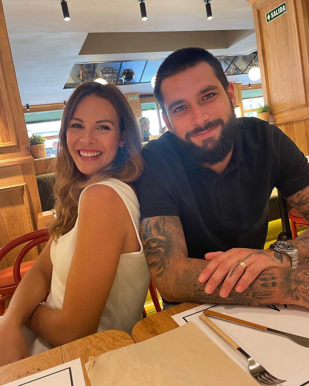 Jessica Bueno y Jota Peleteiro