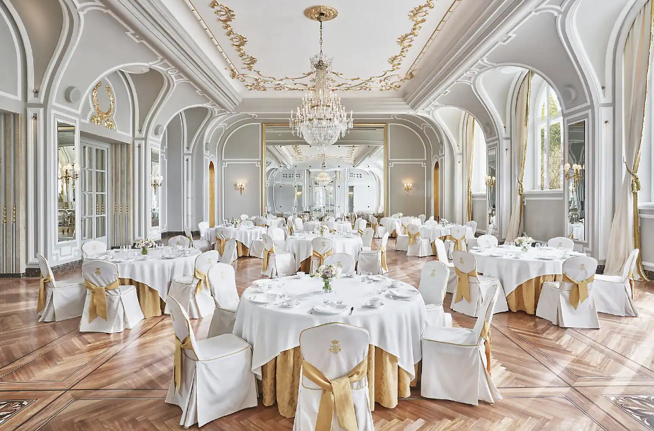 El salón real del hotel Ritz donde celebrarán el banquete Kiko Matamoros y Marta López Álamo