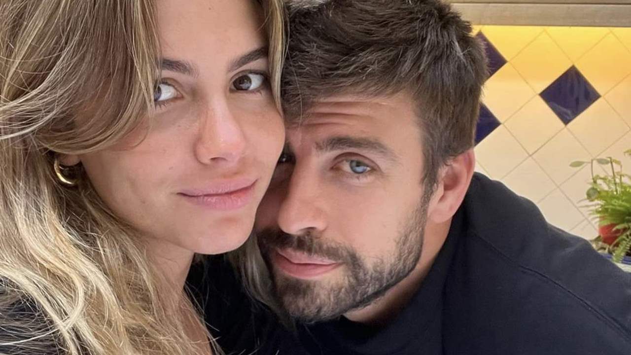 Gerard Piqué y Clara Chía responden a Shakira compartiendo su primera foto muy acaramelados