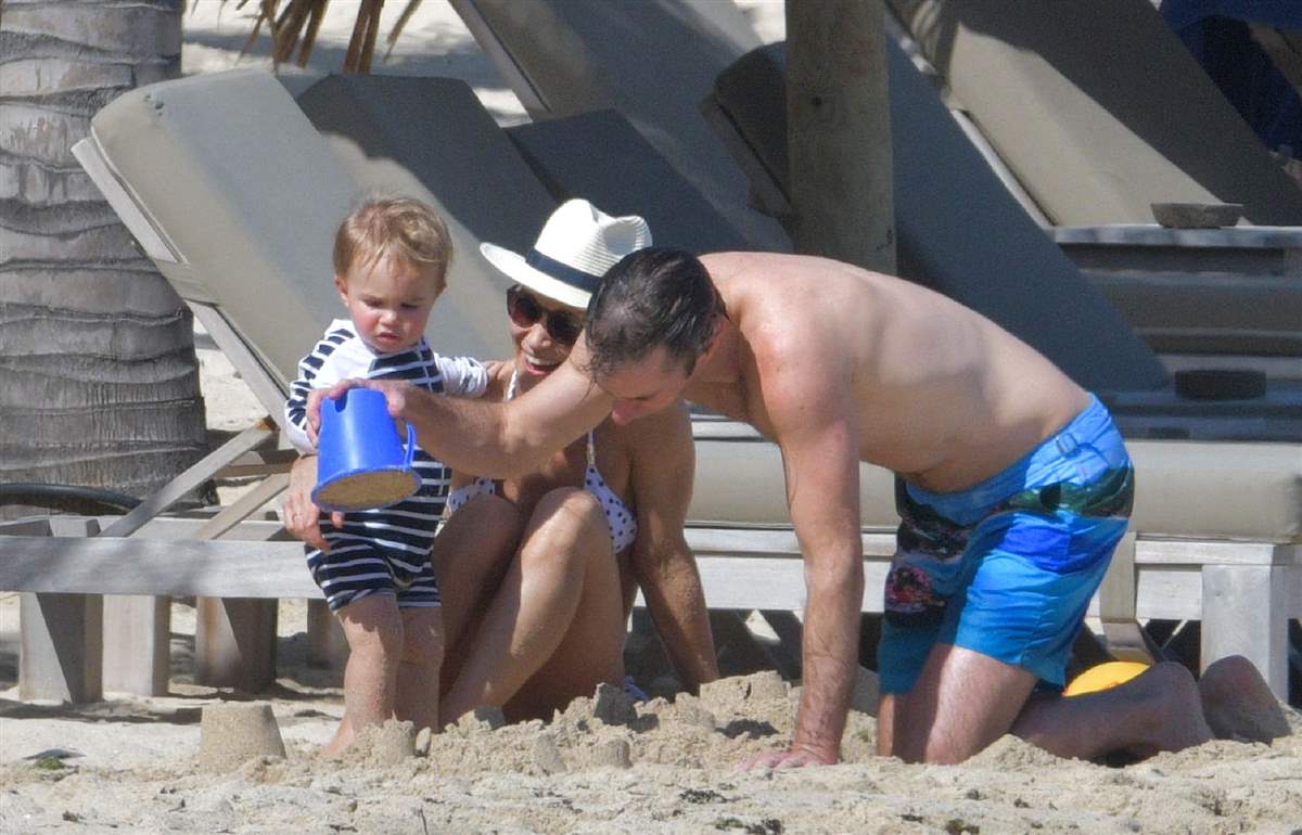 Pippa Middleton con su marido y su hijo 