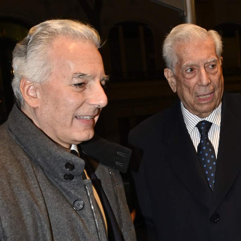 Mario Vargas Llosa y Álvaro
