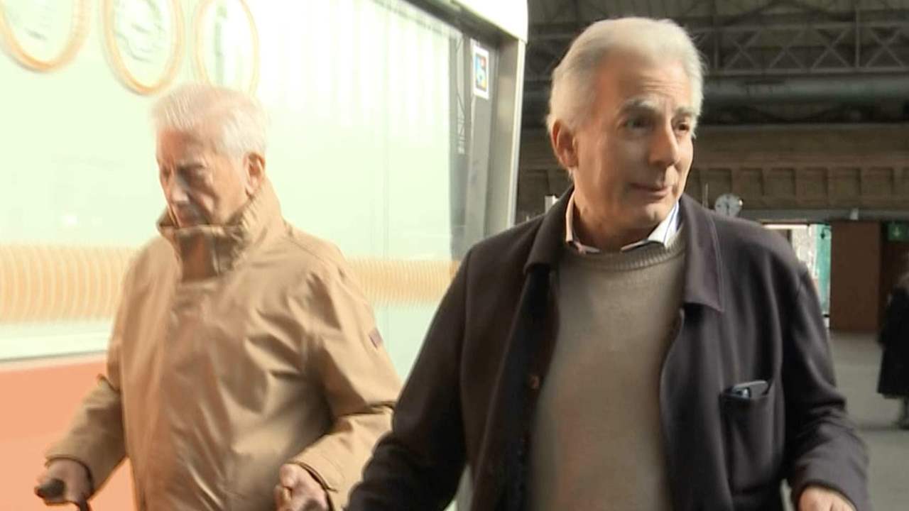 Álvaro Vargas Llosa vuelve a la carga contra Isabel Preysler: "No nos interesa"