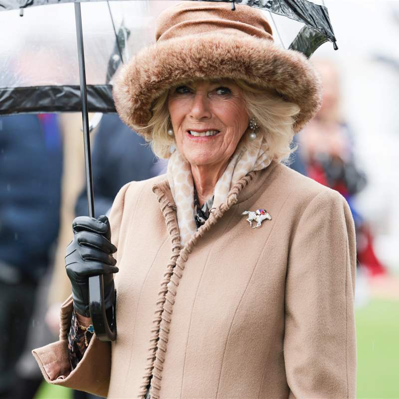 Camilla hereda una de las joyas preferidas (y más animalistas) de Isabel II