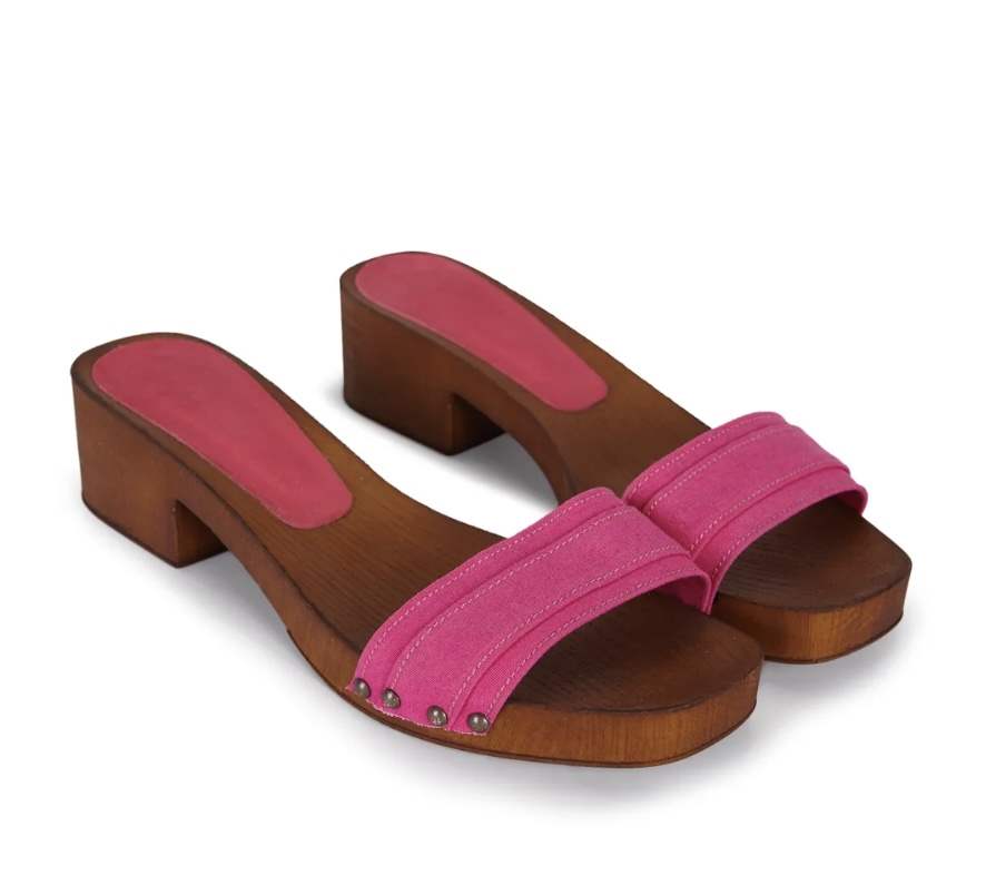 Sandalias con suela de madera de Antik Batik