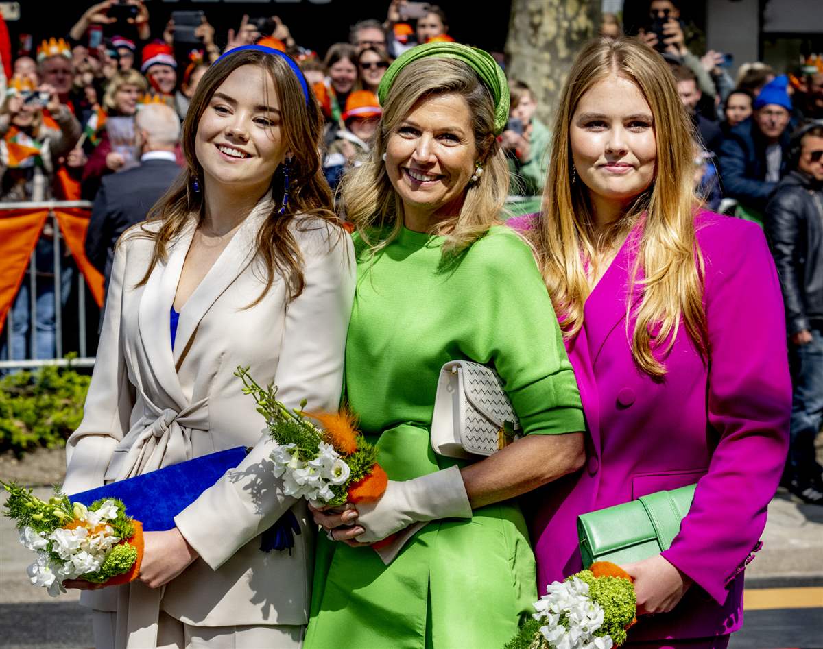 Máxima, Amelia y Ariane