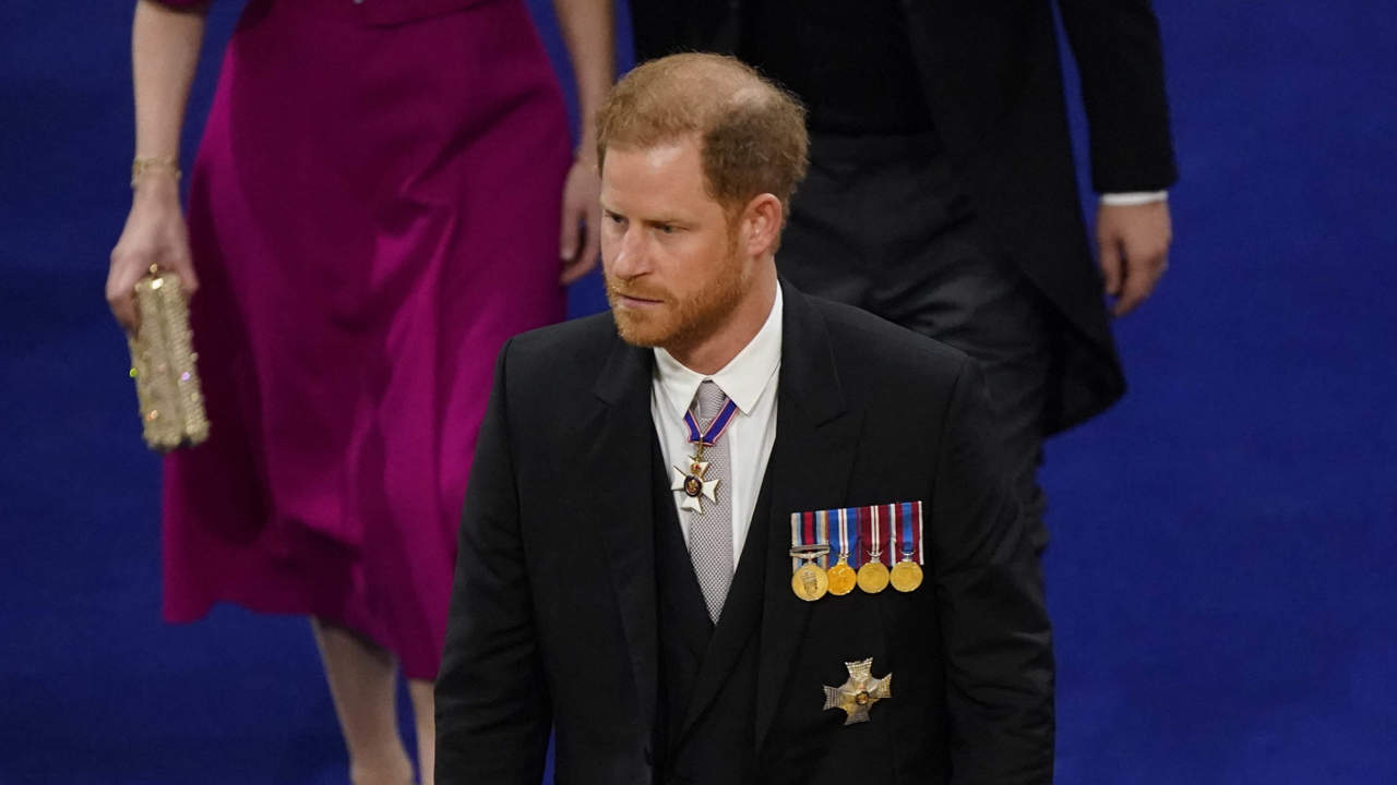 El feo definitivo al príncipe Harry en la coronación de Carlos III