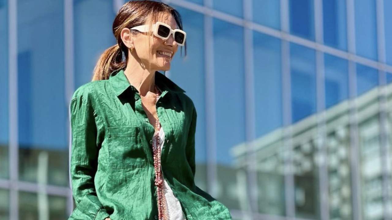 El vestido boho de Zara que agotarán las mujeres de 50 años porque estiliza  la cintura al máximo