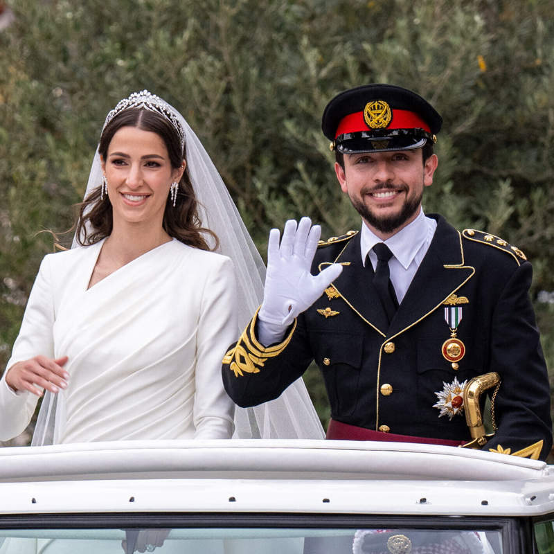 Sale a la luz una foto inédita de la boda de Hussein de Jordania y Rajwa Al Saif