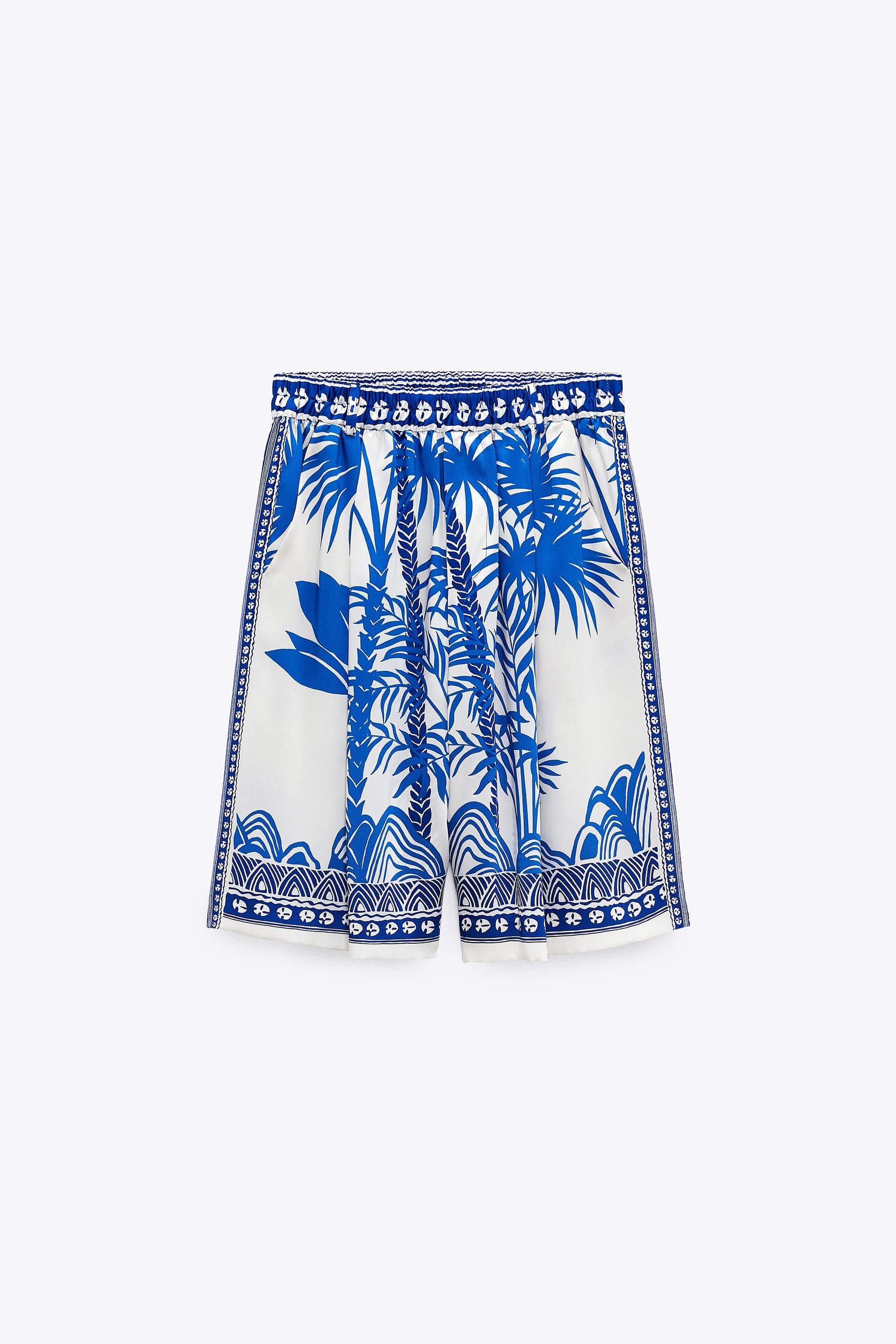 Pantalones cortos de Zara: Bermudas estampadas